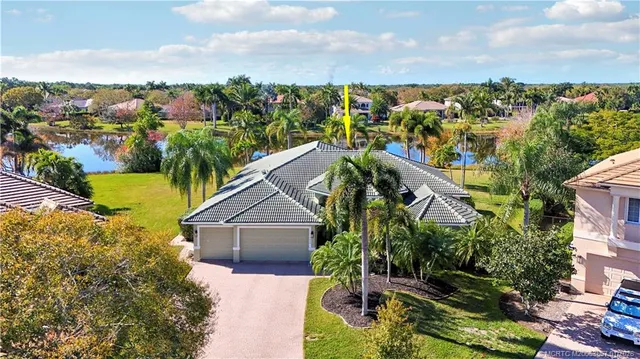 $899,000 | 1916 Southwest Wabeek Place, Palm City, FL 34990