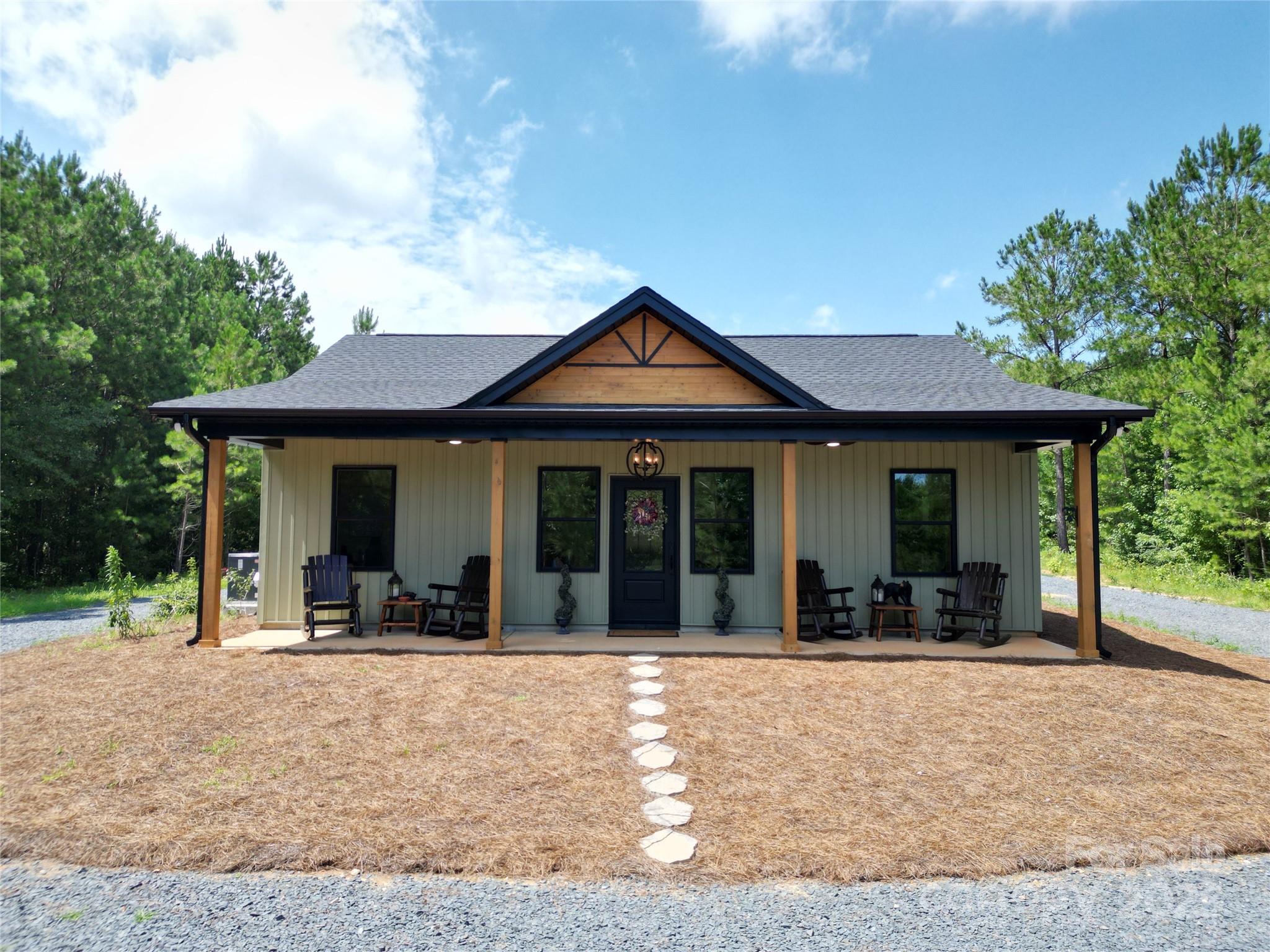 425 Martin Road Wadesboro, NC 28170 - Photo 1 of 42 Gallery Image 1