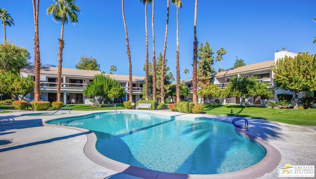 a view of a golf course