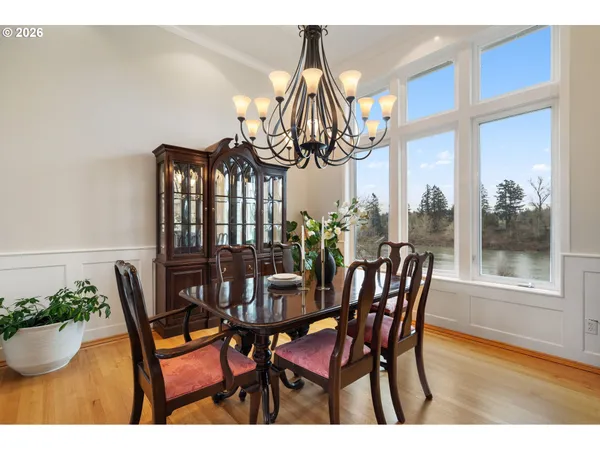 $1,195,000 | 31286 Willamette Way West, Wilsonville, OR 97070