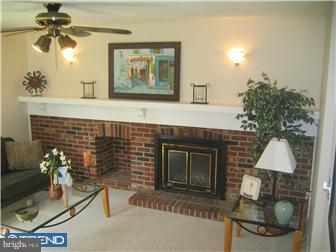 211 Sharrow Vale Road Delran, NJ 08075 - Photo 4 of 9