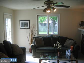 211 Sharrow Vale Road Delran, NJ 08075 - Photo 5 of 9