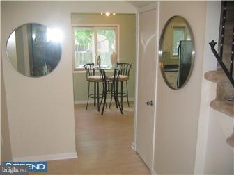 211 Sharrow Vale Road Delran, NJ 08075 - Photo 8 of 9