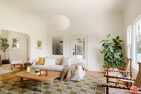 $2,395,000 | 2516 Ivan Hill Terrace, Los Angeles, CA 90039
