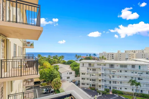 $599,000 | 3475 South Ocean Boulevard, Unit 6010, Palm Beach, FL 33480