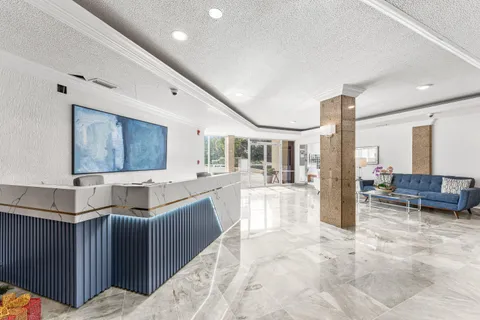 $599,000 | 3475 South Ocean Boulevard, Unit 6010, Palm Beach, FL 33480