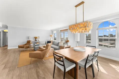 $599,000 | 3475 South Ocean Boulevard, Unit 6010, Palm Beach, FL 33480