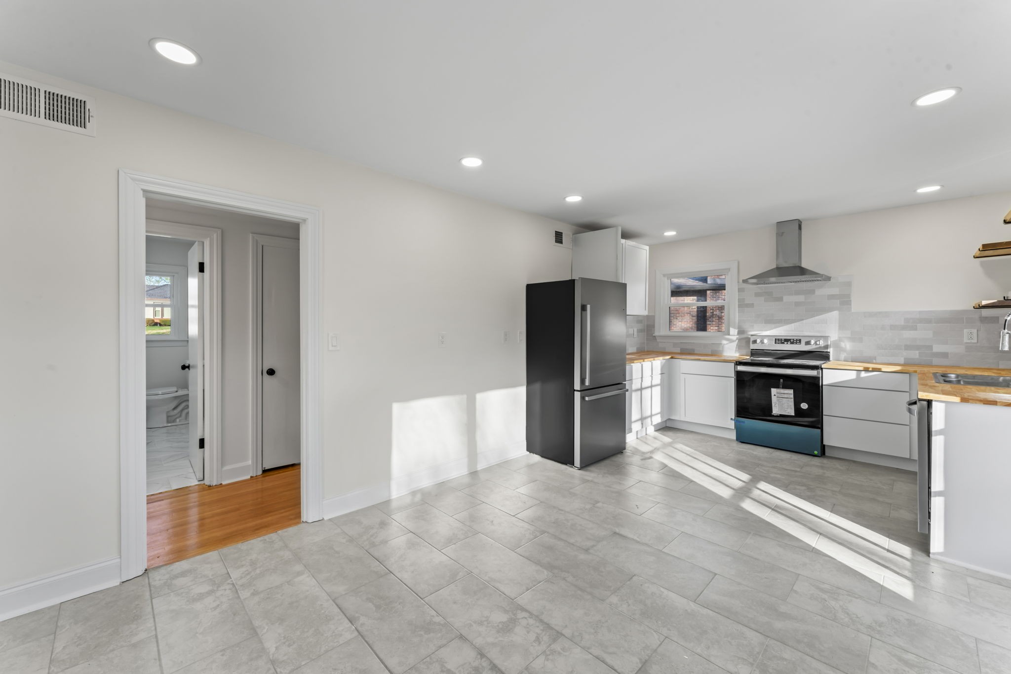 3336 Goodland Road Nashville, TN 37211 - Photo 9 of 35