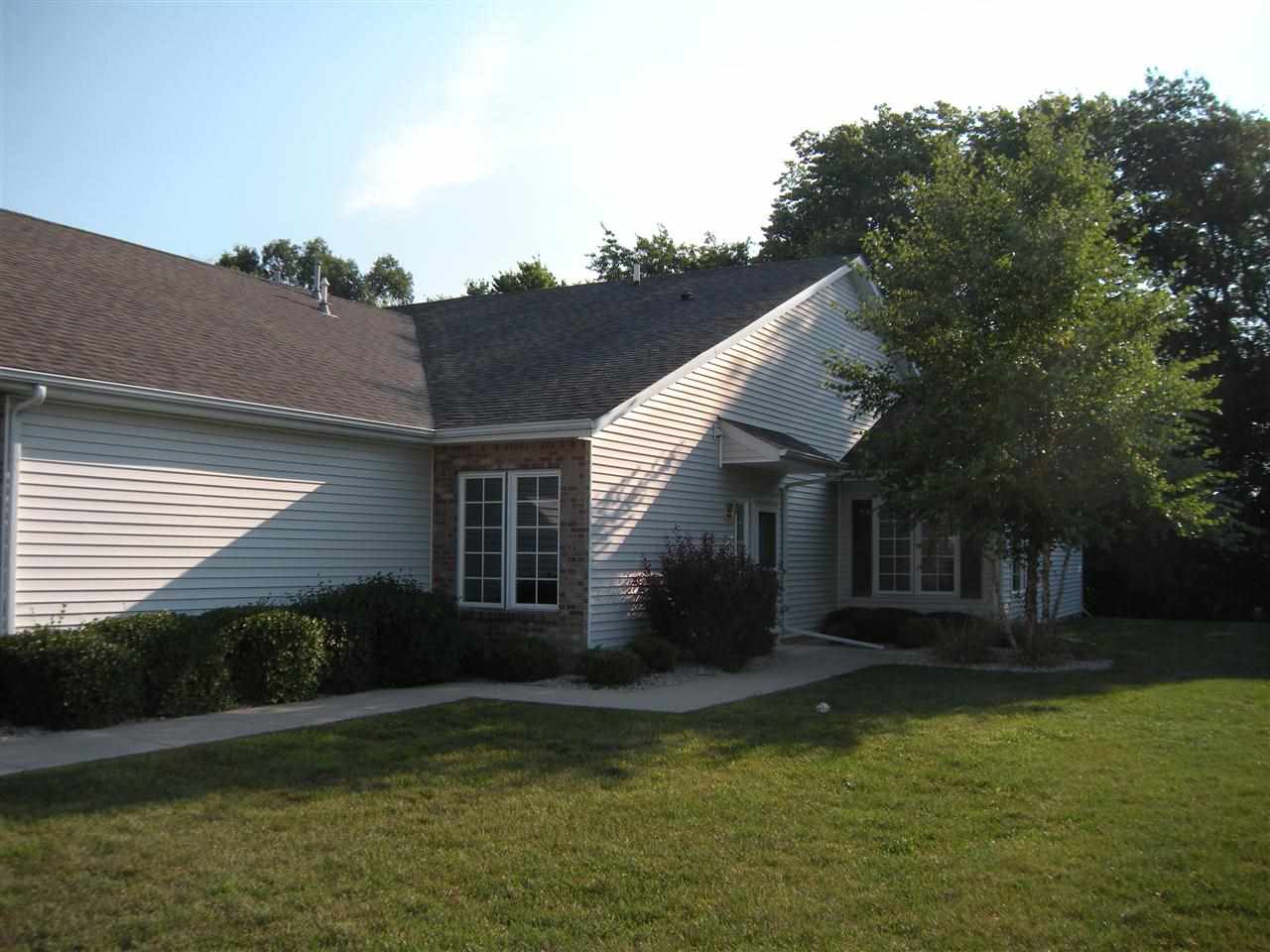 10337 Marblewing Road Roscoe, IL 61073 - Photo 3 of 14 a view of a house with a yard