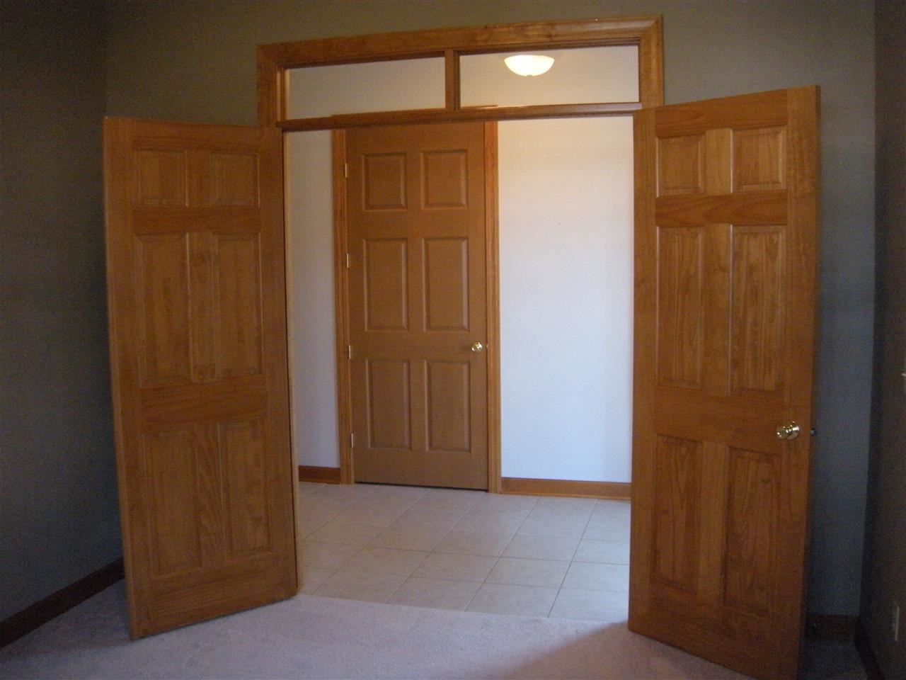 10337 Marblewing Road Roscoe, IL 61073 - Photo 7 of 14 a view of an front door