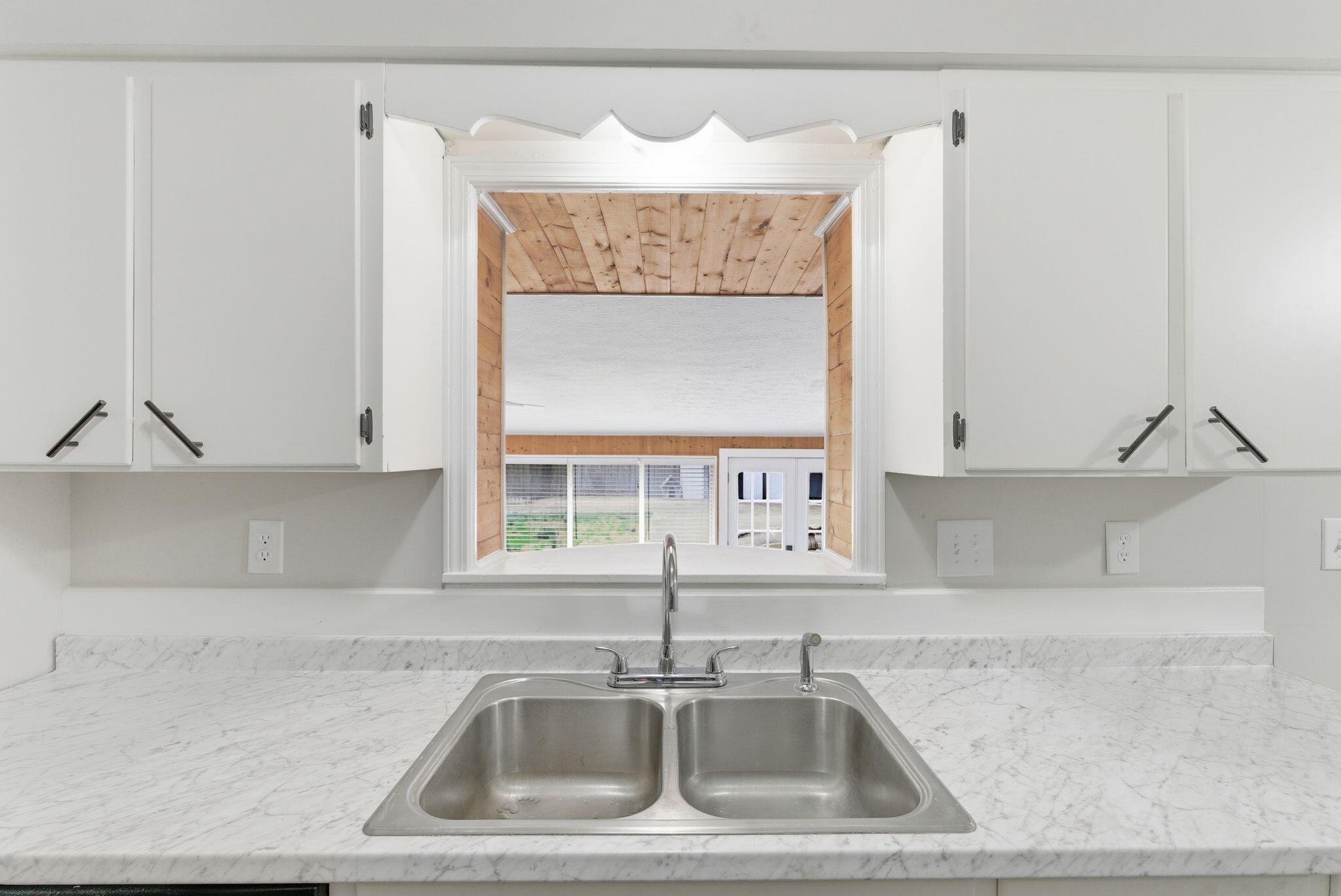 253 Radcliffe Road Lexington, KY 40505 - Photo 12 of 46 dsc08945