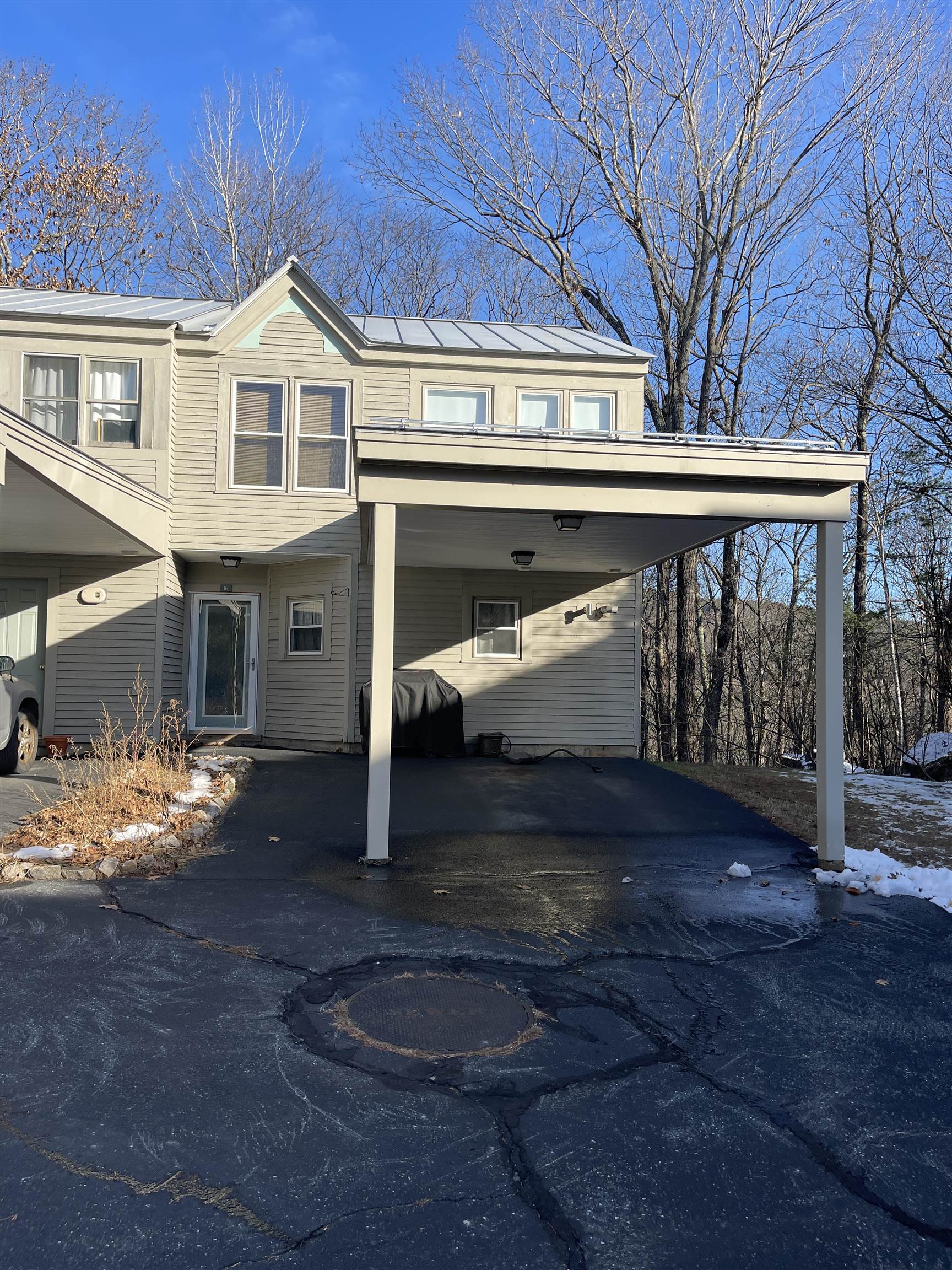 40 Wolf Road, Unit 16 Lebanon, NH 03766 - Photo 1 of 16 Gallery Image 1
