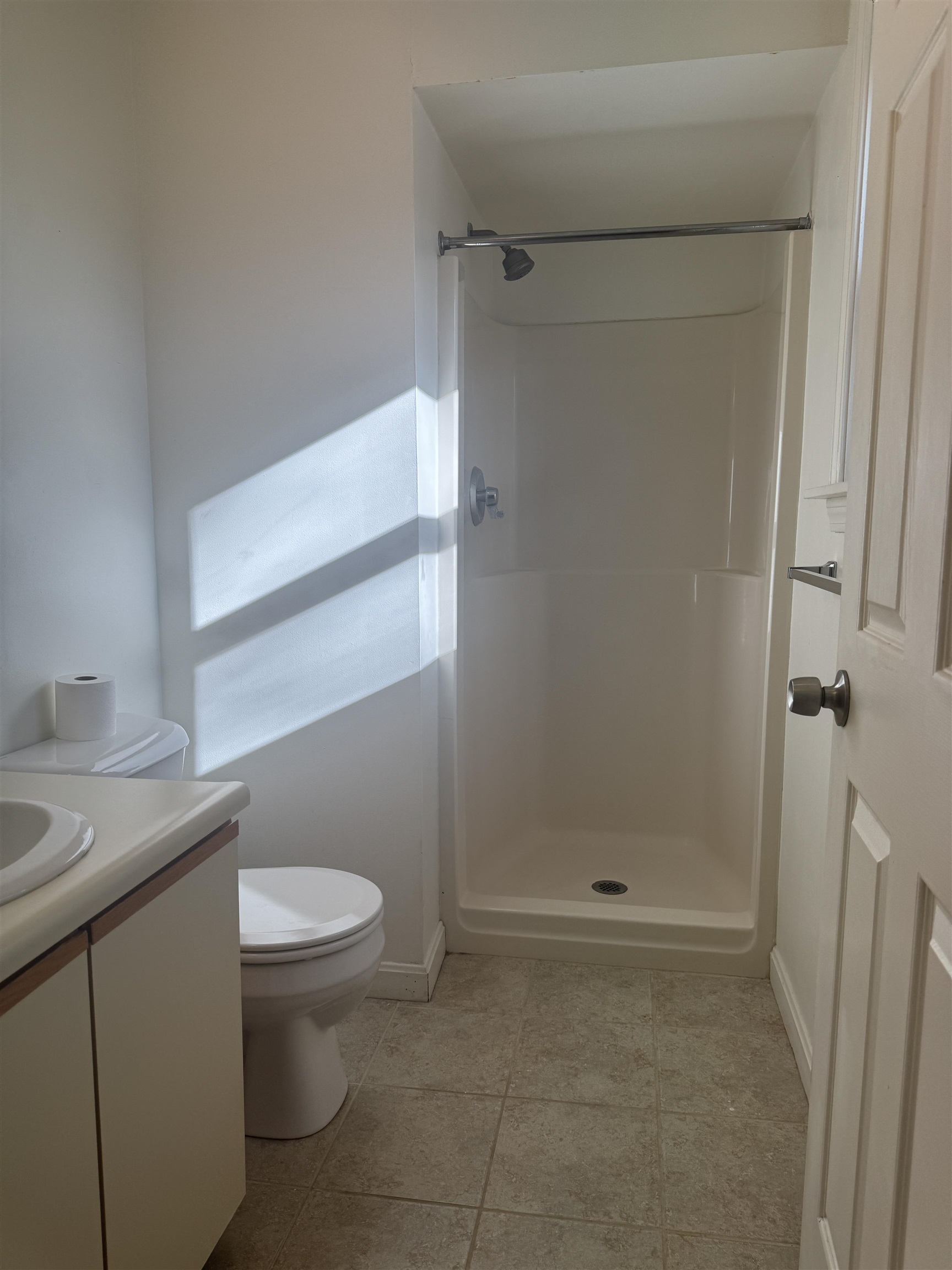 40 Wolf Road, Unit 16 Lebanon, NH 03766 - Photo 15 of 16 Gallery Image 15