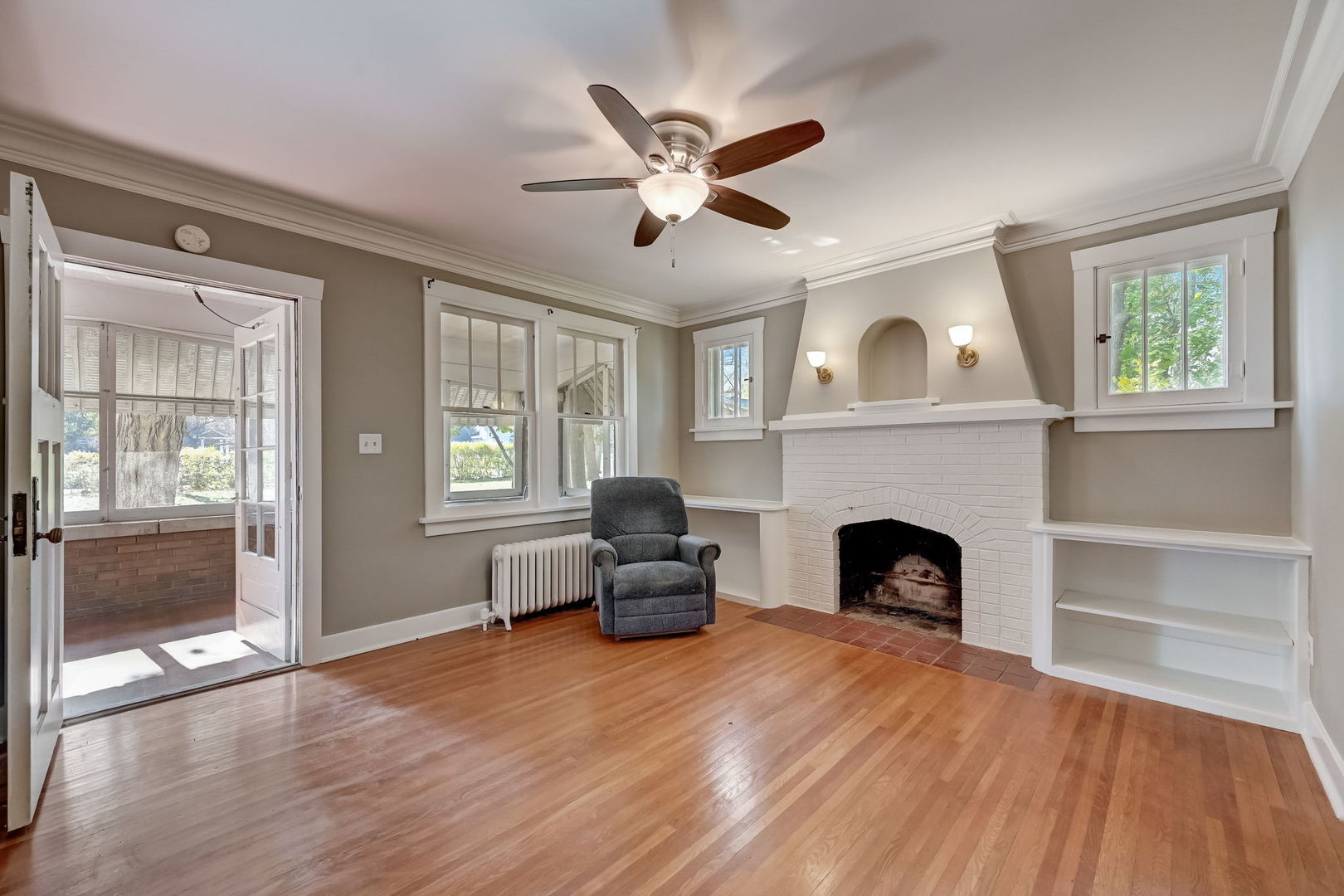 362 River Bluff Road Elgin, IL 60120 - Photo 13 of 57 a living room with furniture and a fireplace