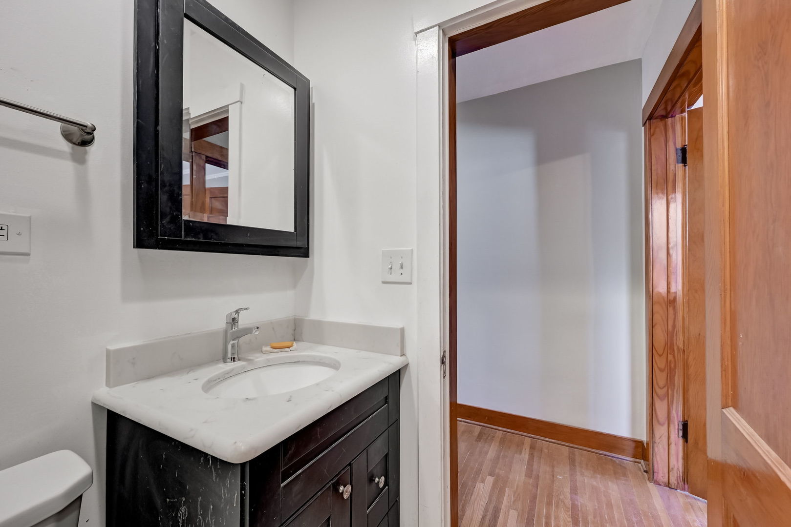 362 River Bluff Road Elgin, IL 60120 - Photo 26 of 57 a bathroom with a sink vanity and a mirror