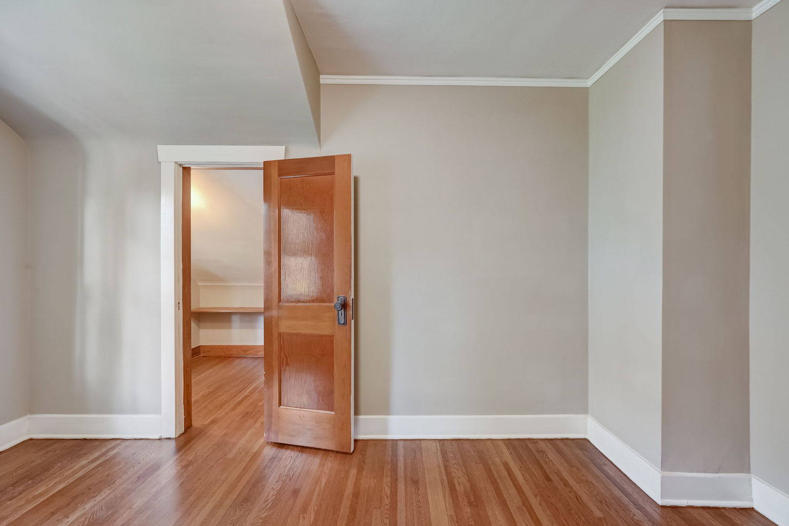362 River Bluff Road Elgin, IL 60120 - Photo 33 of 57 a view of empty room with wooden floor