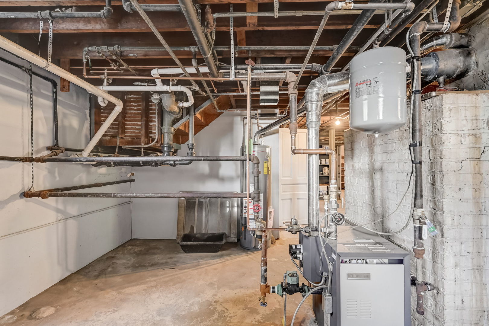 362 River Bluff Road Elgin, IL 60120 - Photo 45 of 57 a view of a room with gym equipment