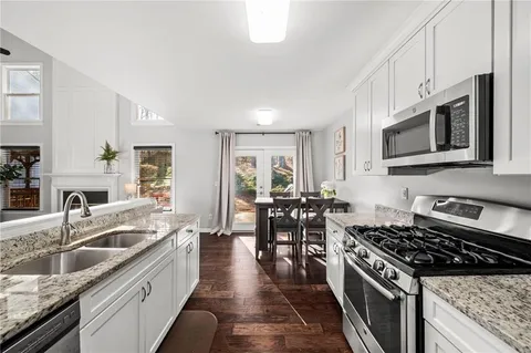 $580,000 | 3665 Patterstone Drive, Alpharetta, GA 30022