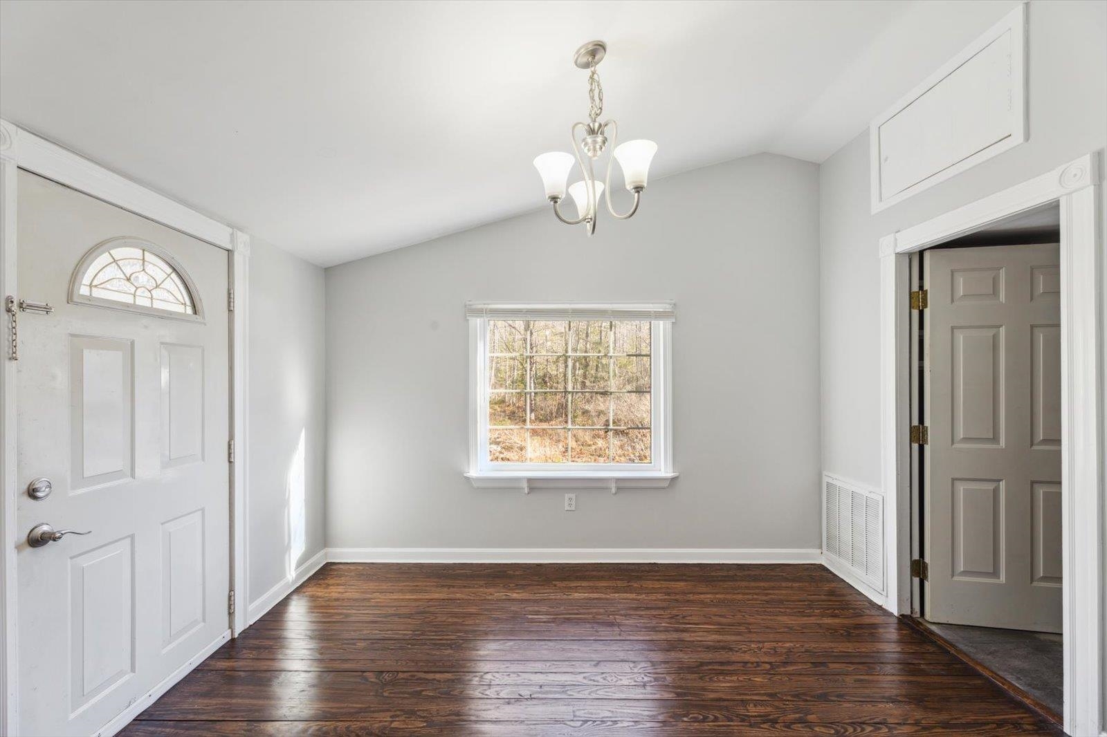 369 East Lake Road Fitzwilliam, NH 03447 - Photo 15 of 28