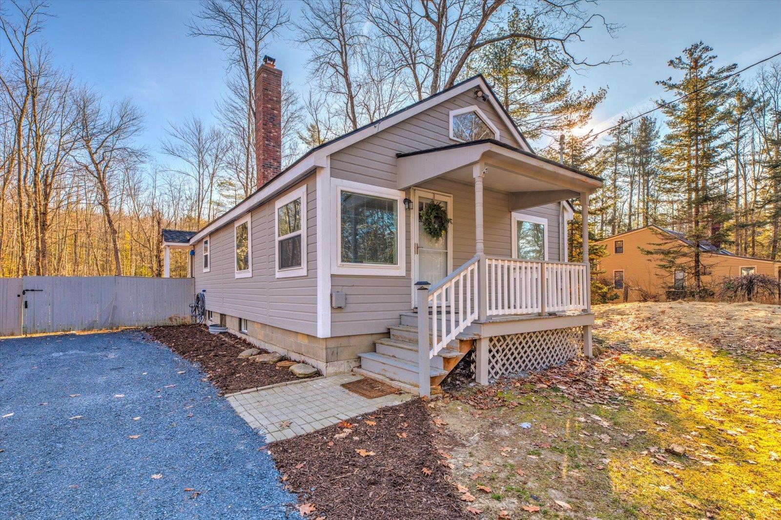 369 East Lake Road Fitzwilliam, NH 03447 - Photo 2 of 28