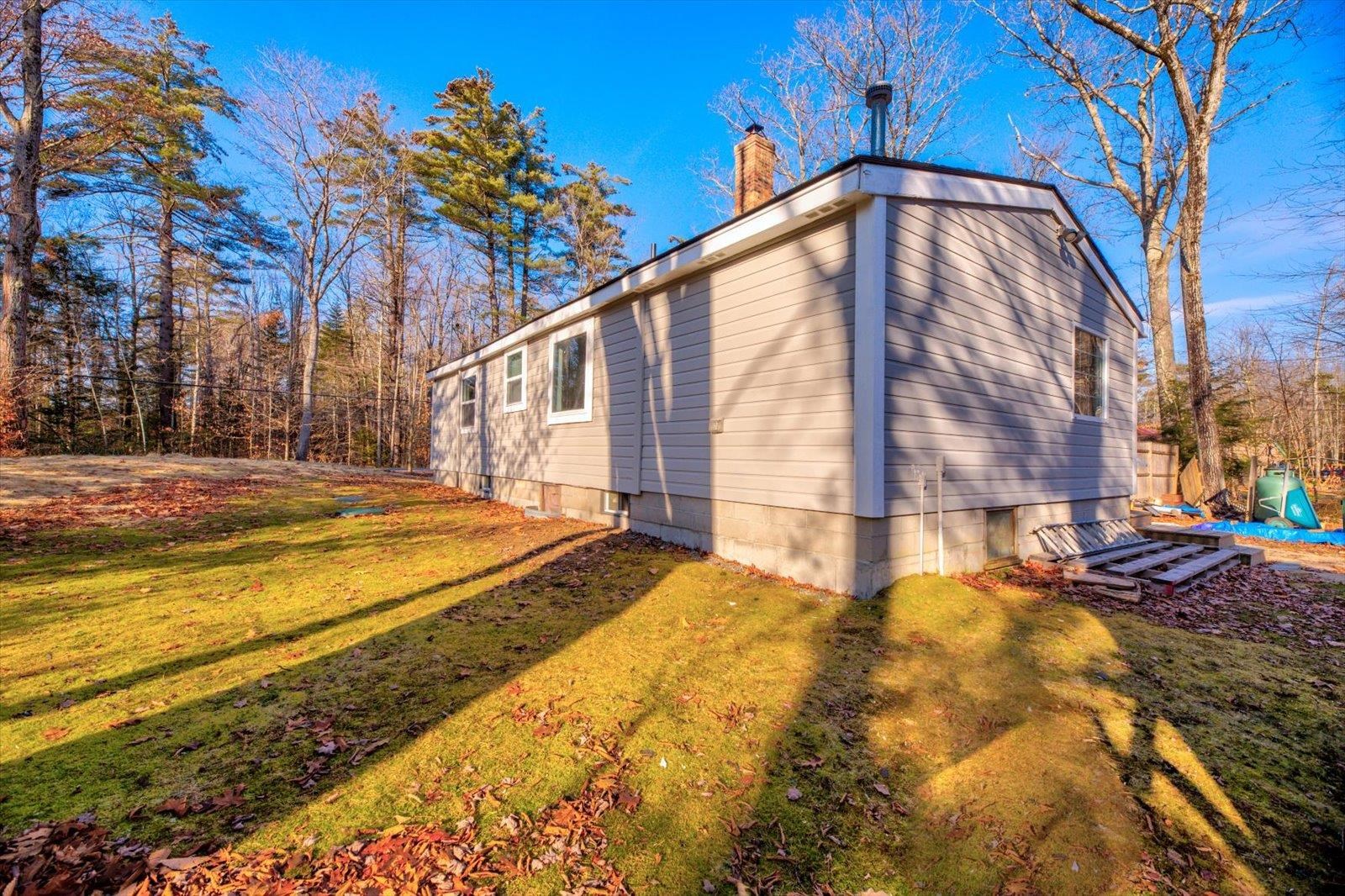 369 East Lake Road Fitzwilliam, NH 03447 - Photo 3 of 28