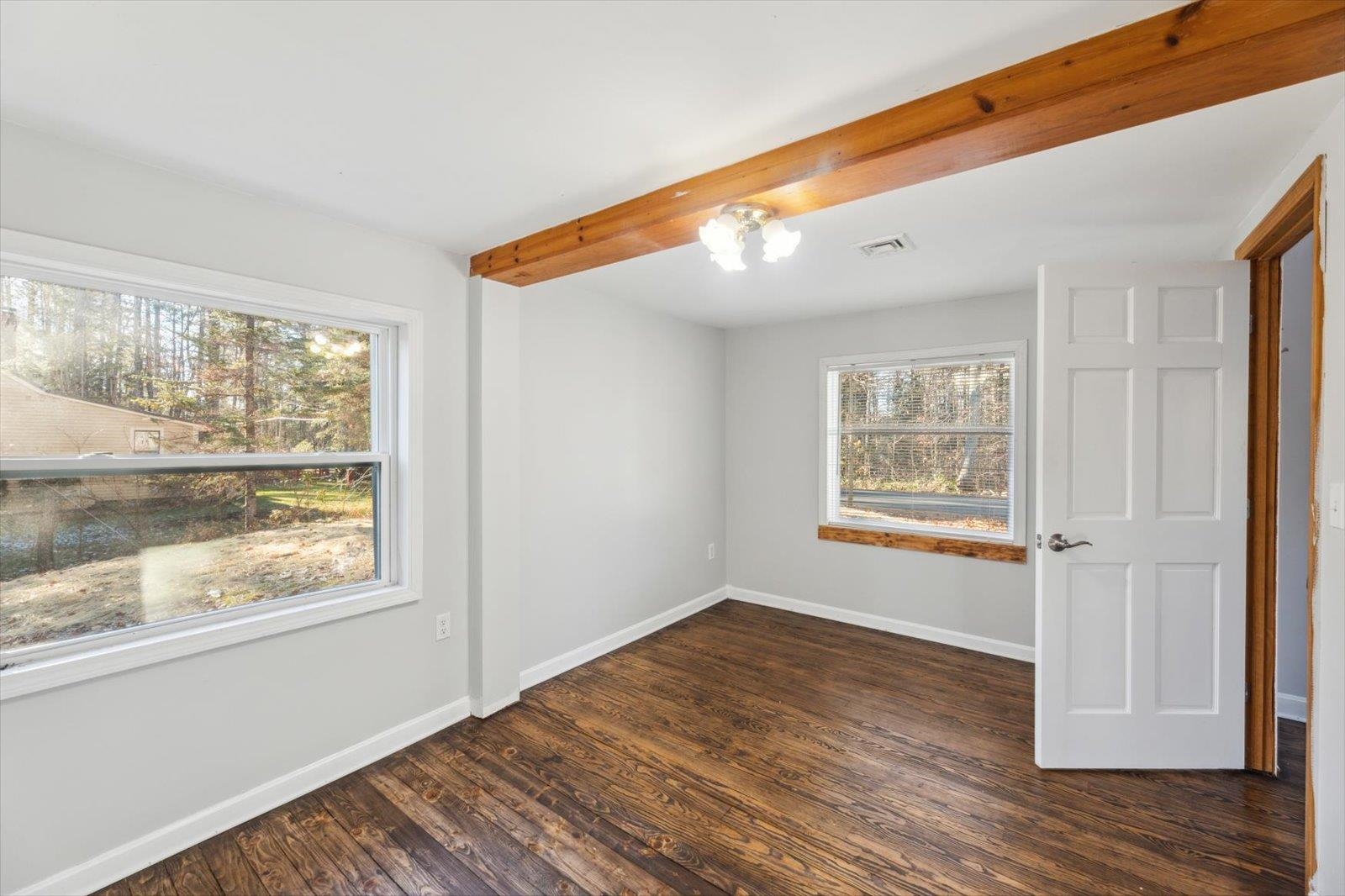 369 East Lake Road Fitzwilliam, NH 03447 - Photo 9 of 28