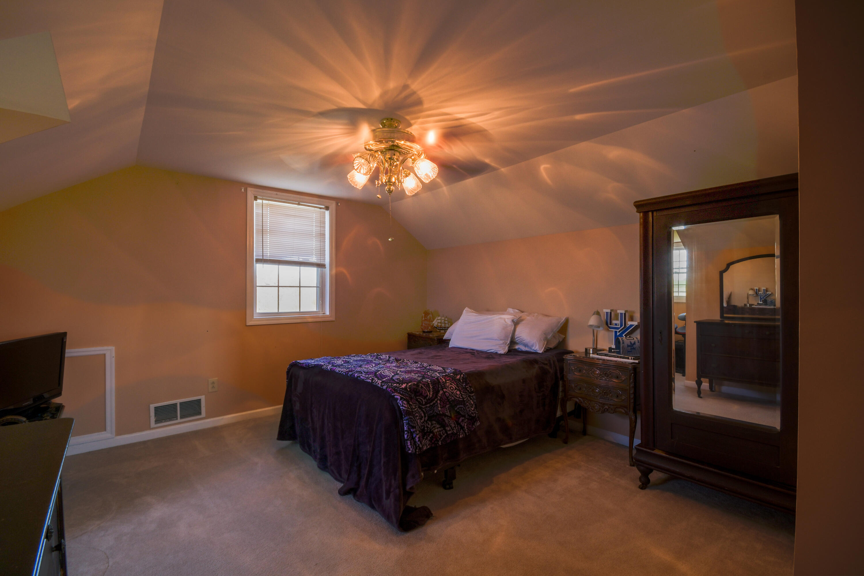 2611 Spencer Road Mount Sterling, KY 40353 - Photo 46 of 60 Bedroom 3