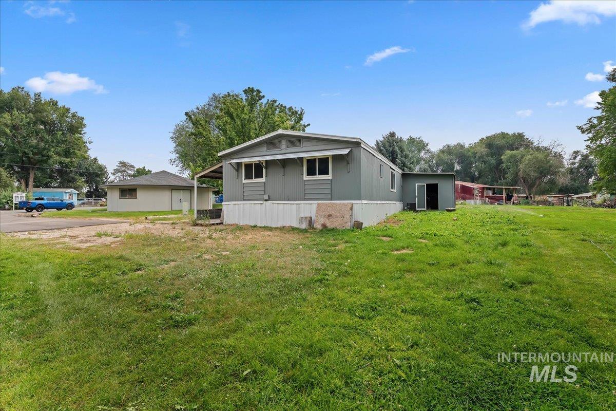 15881 Purple Sage Road, Unit 38 Caldwell, ID 83607 - Photo 3 of 21 Gallery Image 3