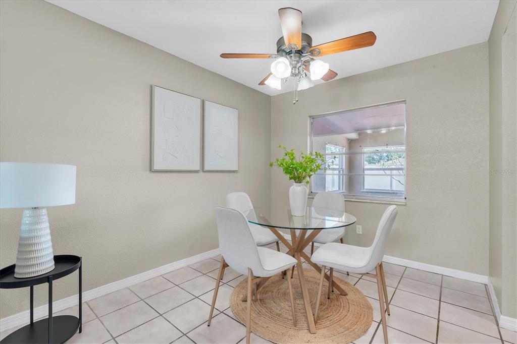 12101 74th Street Largo, FL 33773 - Photo 14 of 36