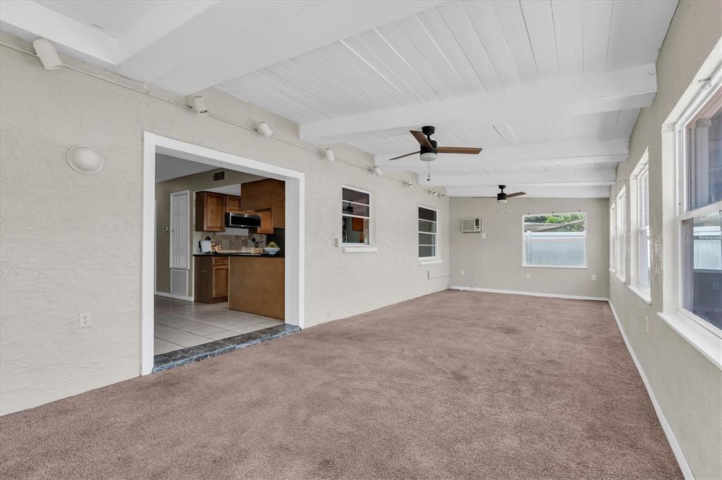 12101 74th Street Largo, FL 33773 - Photo 17 of 36