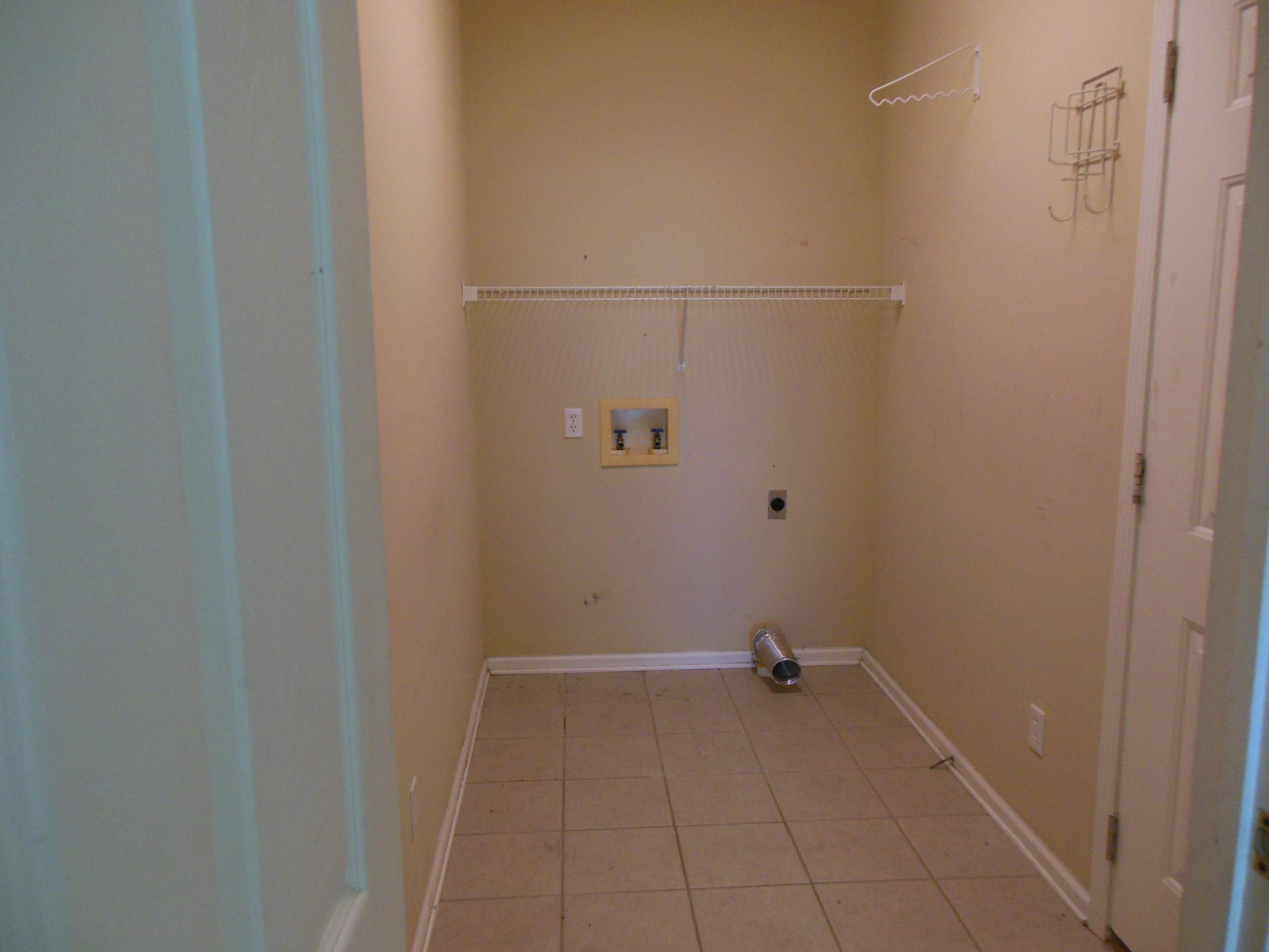 8628 Georgetown Lane Chattanooga, TN 37421 - Photo 22 of 30 laundry1