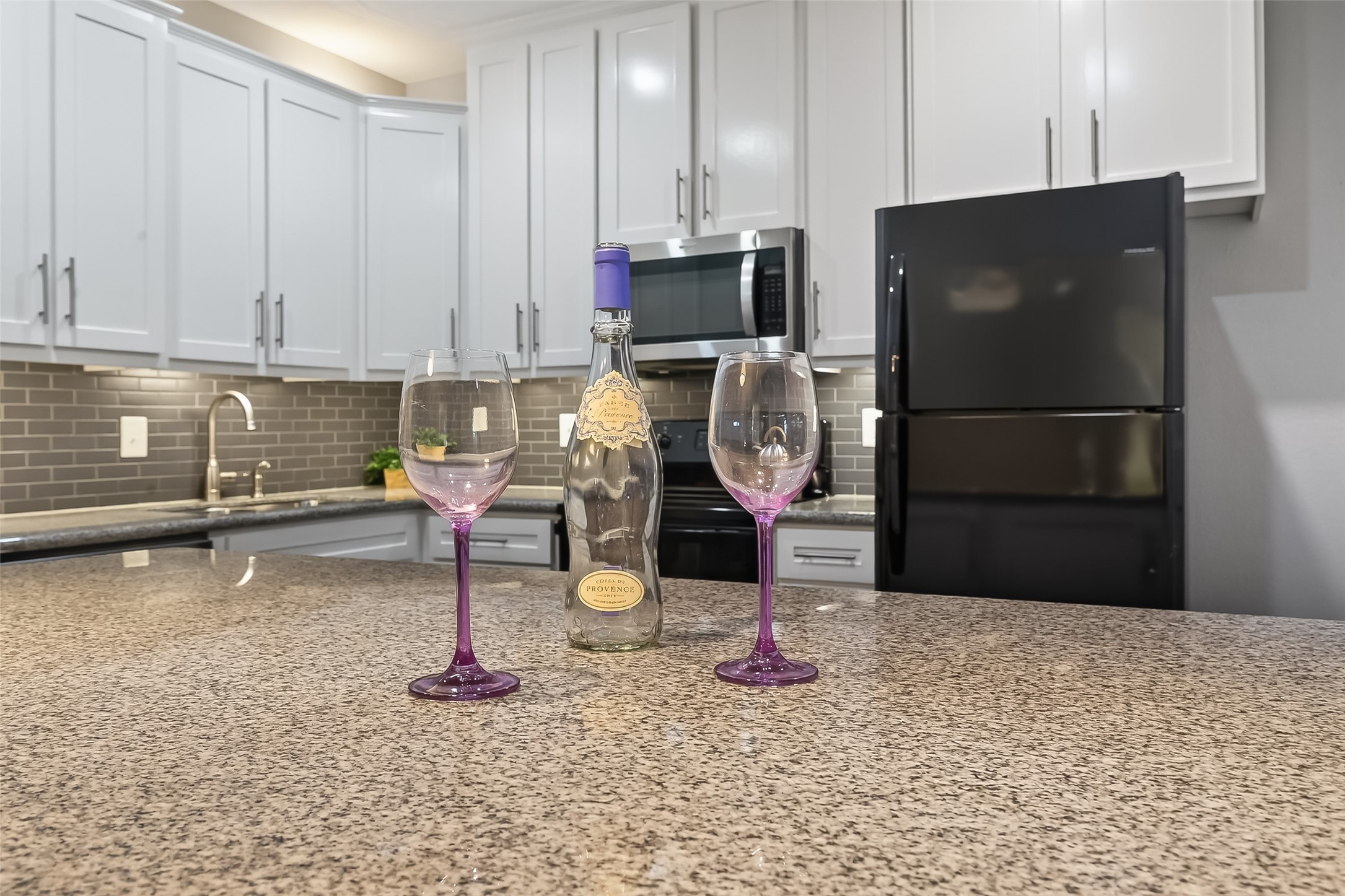 2100 Tanglewilde Street, Unit 740 Houston, TX 77063 - Photo 14 of 40 Great home for entertaining
