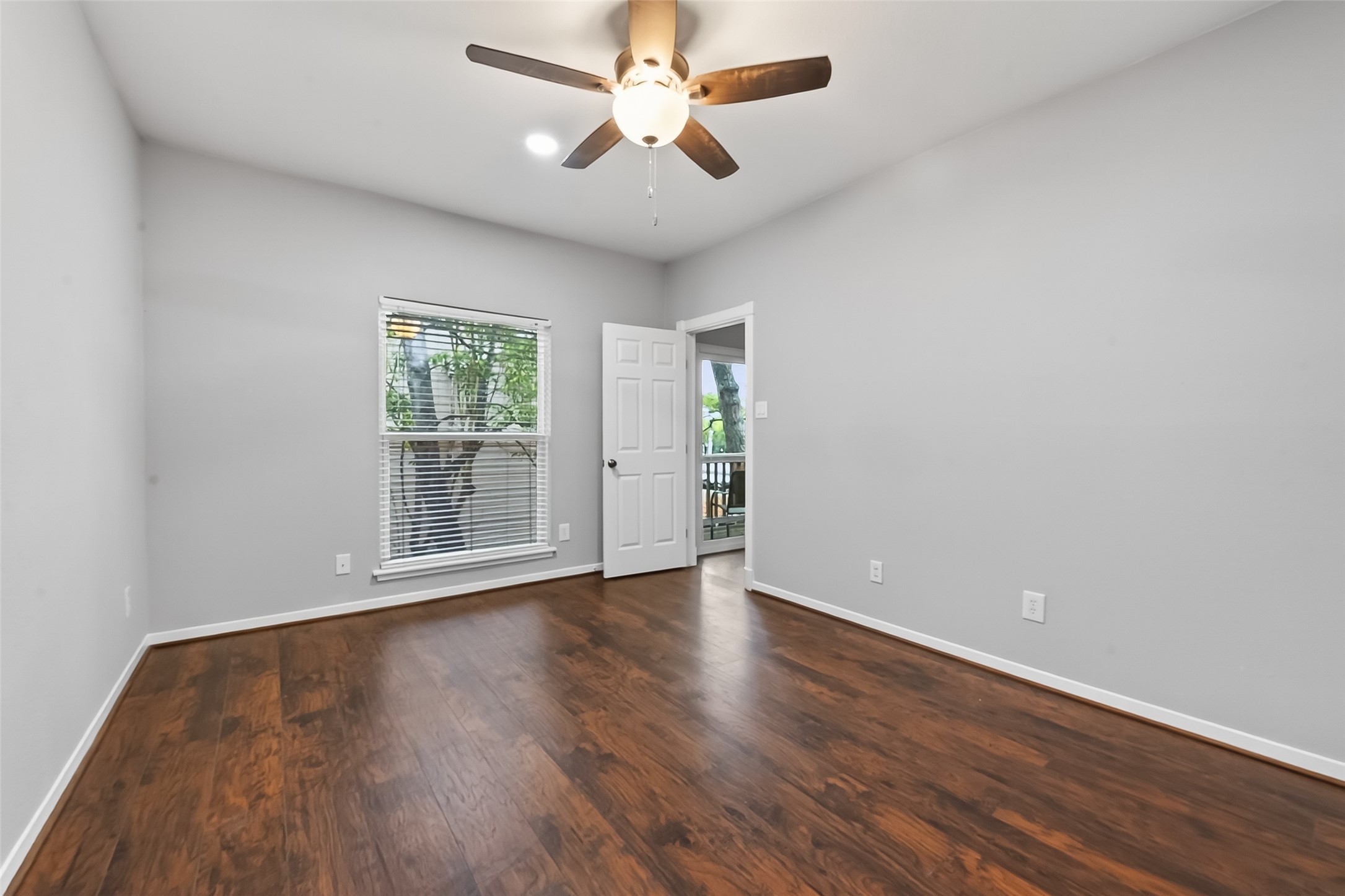 2100 Tanglewilde Street, Unit 740 Houston, TX 77063 - Photo 22 of 40 Second bedroom perhaps preferred for primary as bathroom w/dbl sinks is located at back