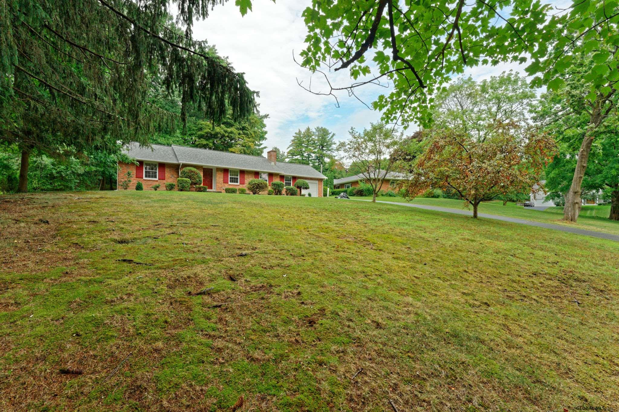 1035 Atateka Road Niskayuna, NY 12309 - Photo 1 of 38 Photo 1