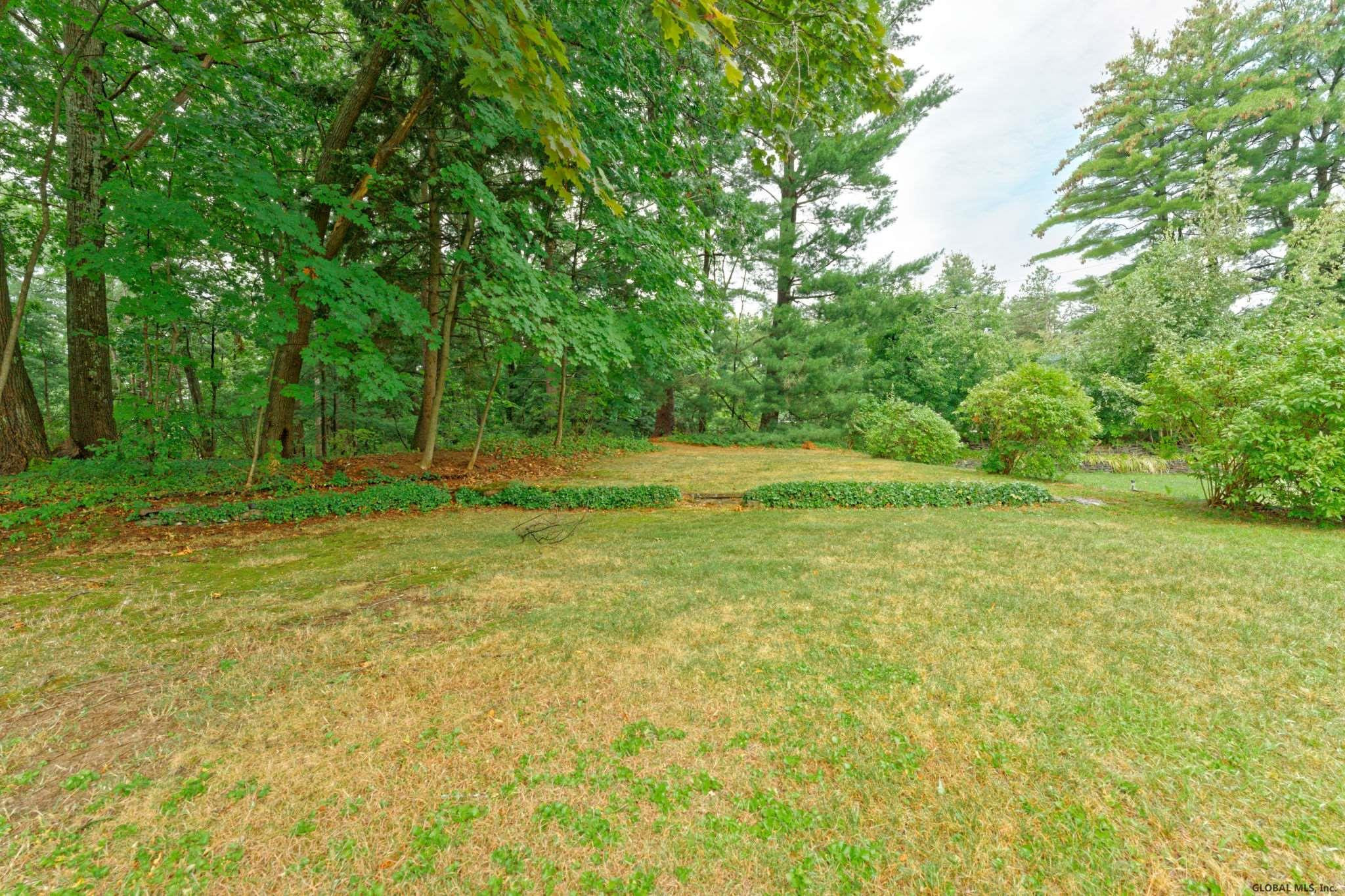 1035 Atateka Road Niskayuna, NY 12309 - Photo 35 of 38 Photo 35