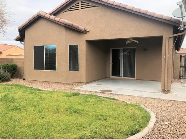 $1,695 | 7347 West Millerton Way, Florence, AZ 85132