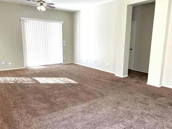 $1,695 | 7347 West Millerton Way, Florence, AZ 85132