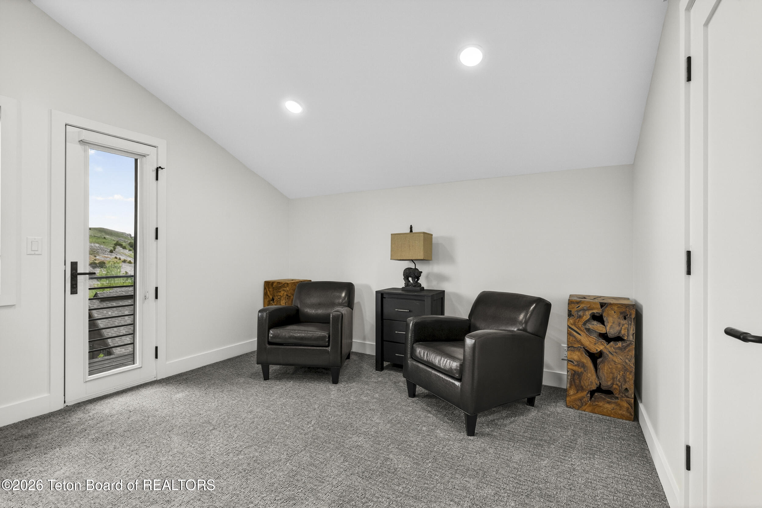 480 Henley Road Jackson, WY 83001 - Photo 20 of 57 Master sitting area