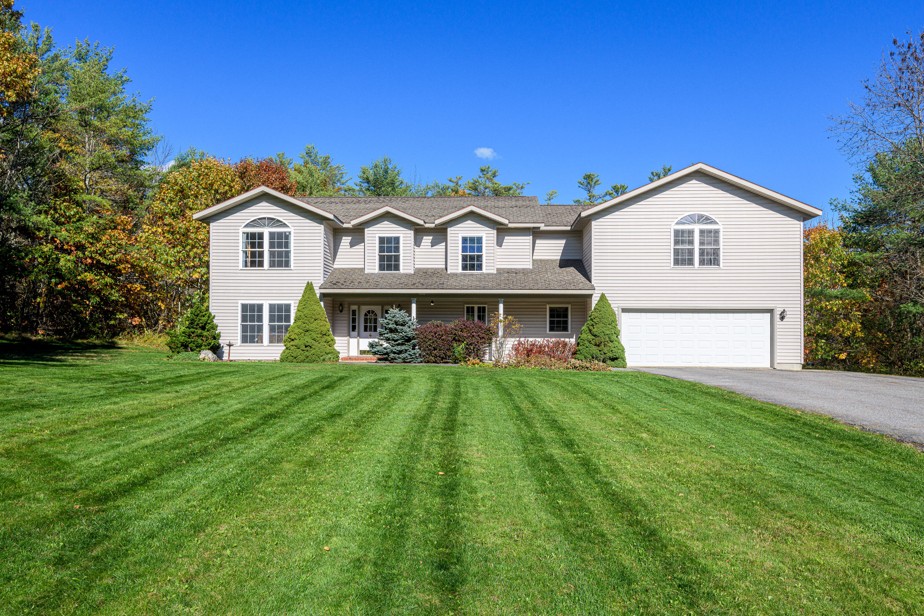 1 Pinefields Lane Brunswick, ME 04011 - Photo 4 of 39 01_1 Pinefield Ln_PGM_Print