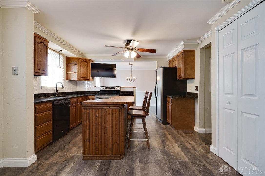 4780 Kitridge Road Dayton, OH 45424 - Photo 10 of 59 Gallery Image 10