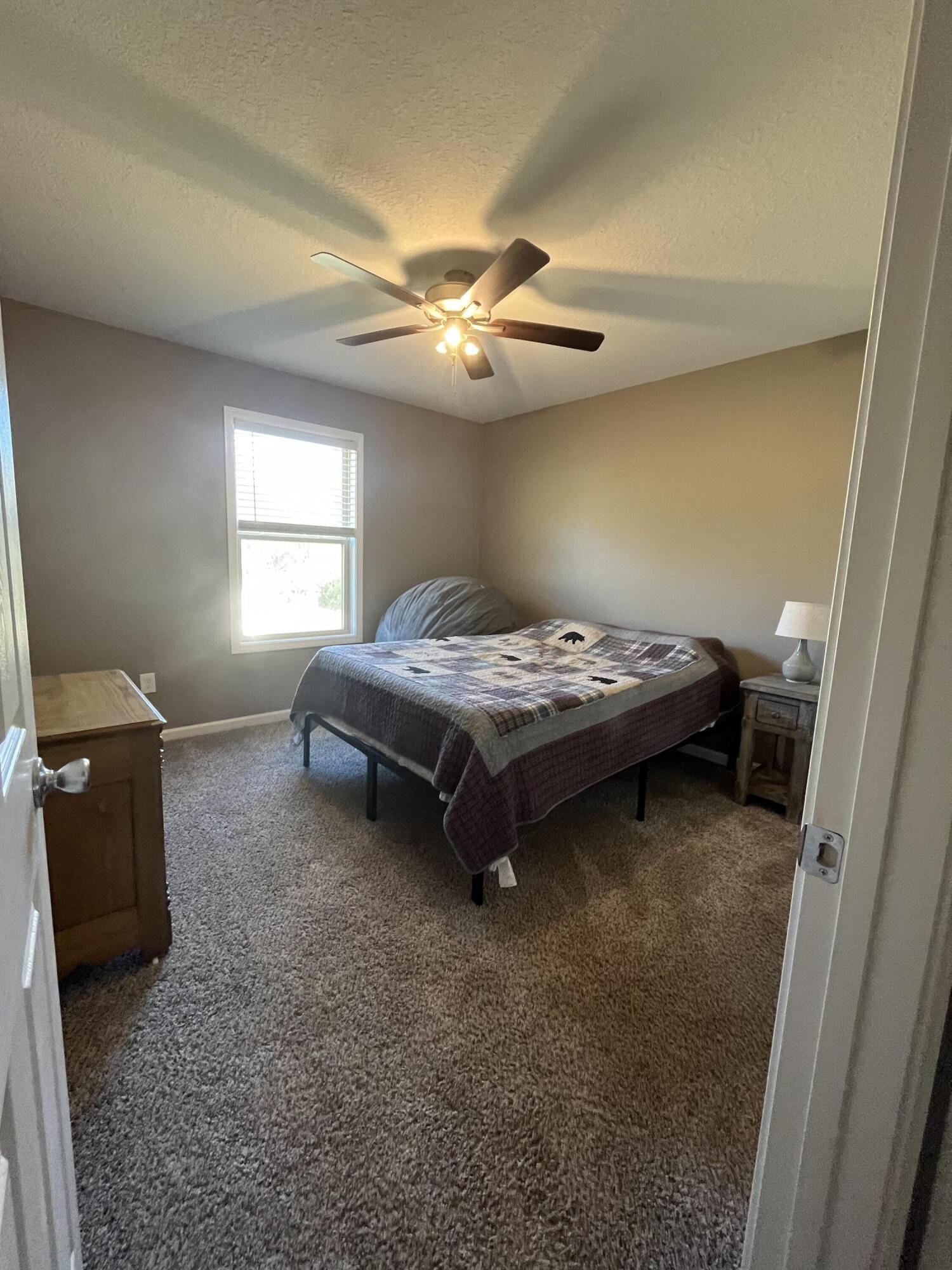 2512 Ryleigh Ridge Drive New Market, TN 37820 - Photo 5 of 17 258670BB-DA86-45B9-B0EA-DBF0FC55743E