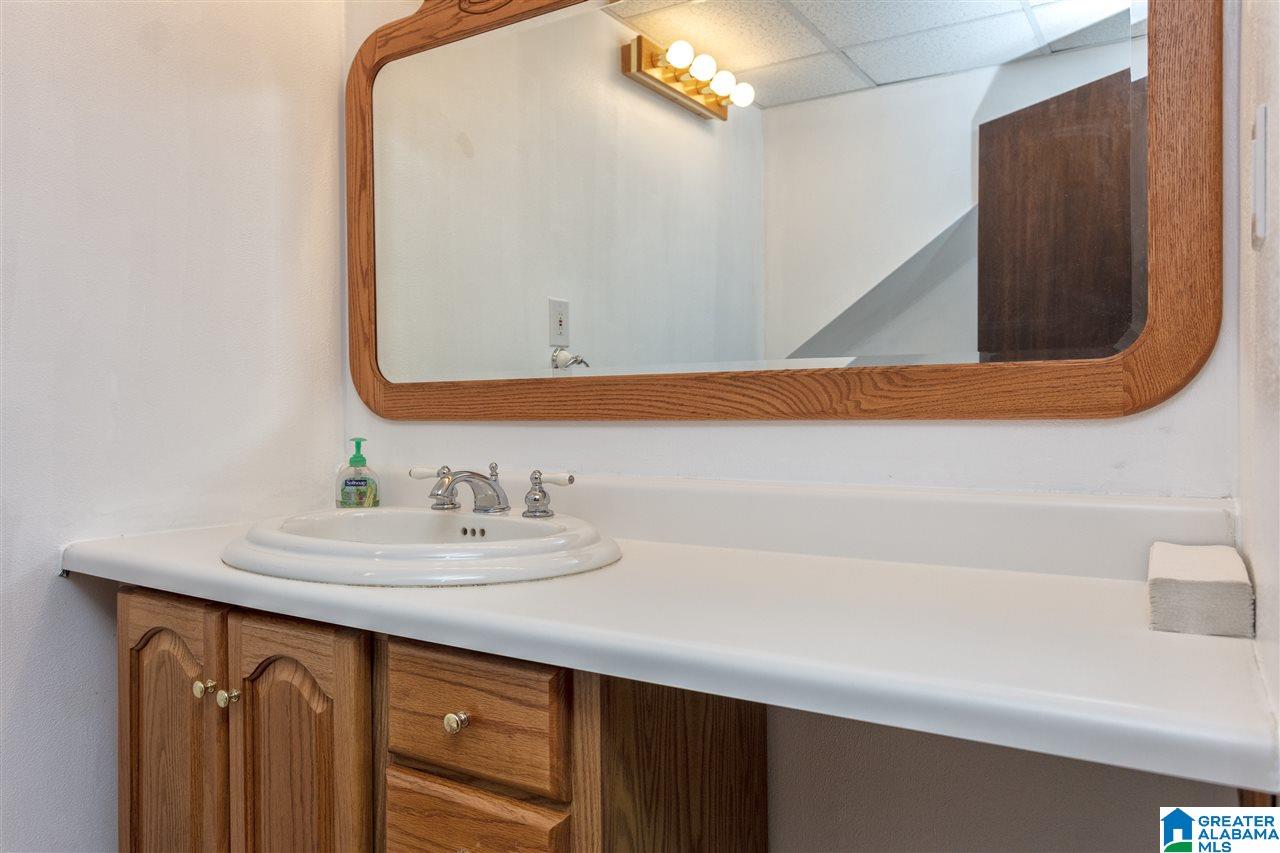 1392 Al Seier Road Birmingham, AL 35226 - Photo 16 of 39