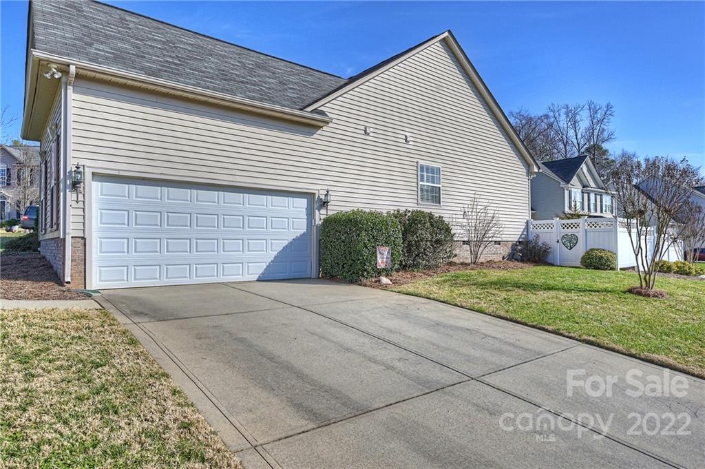 309 Chorus Road Fort Mill, SC 29715 - Photo 42 of 48 Gallery Image 42