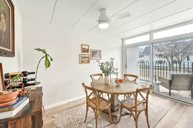 $289,900 | 2525 South Shore Drive, Unit 2A, Milwaukee, WI 53207