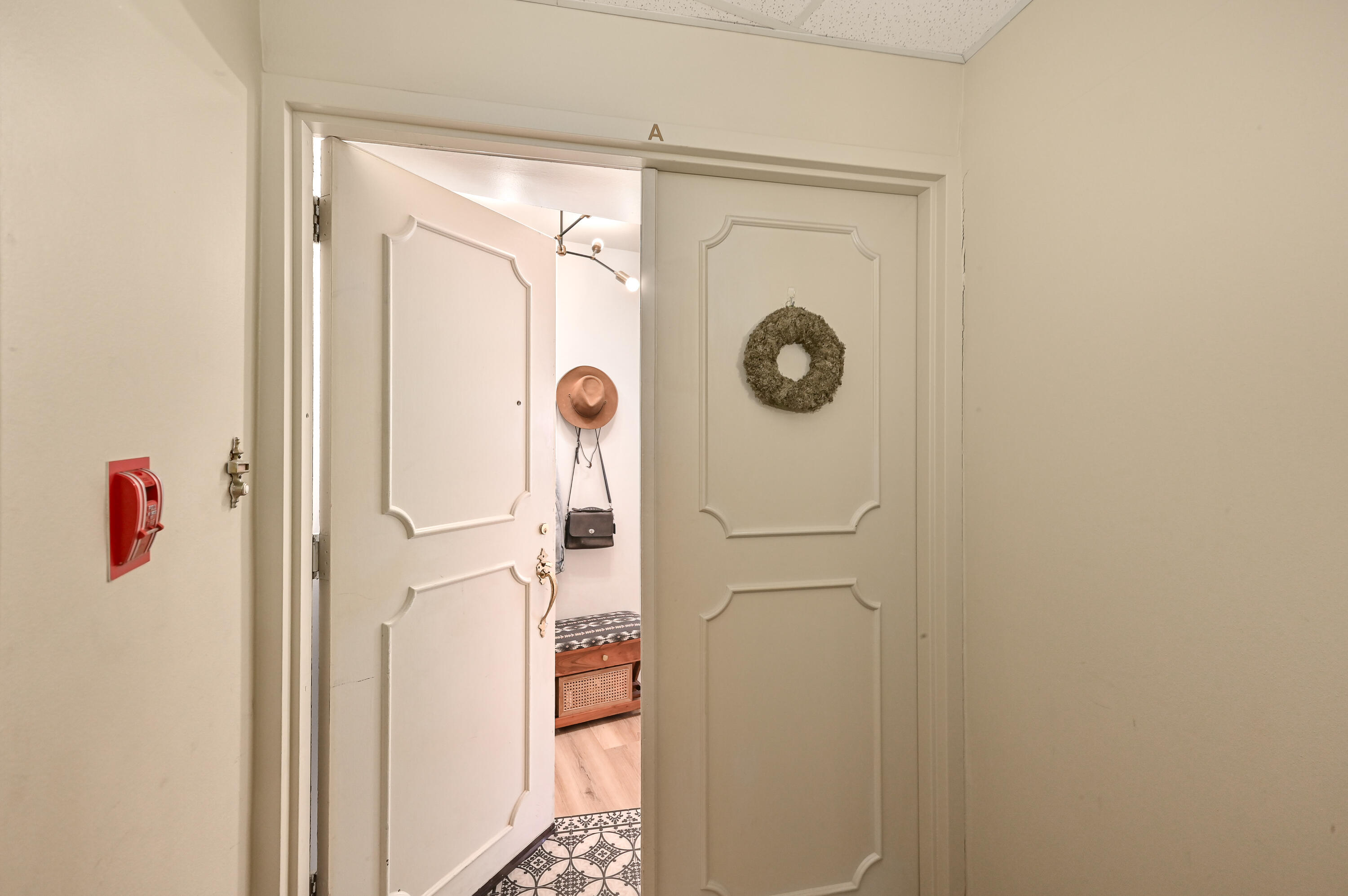 2525 South Shore Drive, Unit 2A Milwaukee, WI 53207 - Photo 28 of 40 28 DZ25252A-28