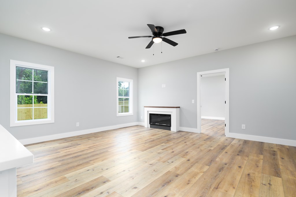 1190 Lee Road Phenix City, AL 36870 - Photo 8 of 26
