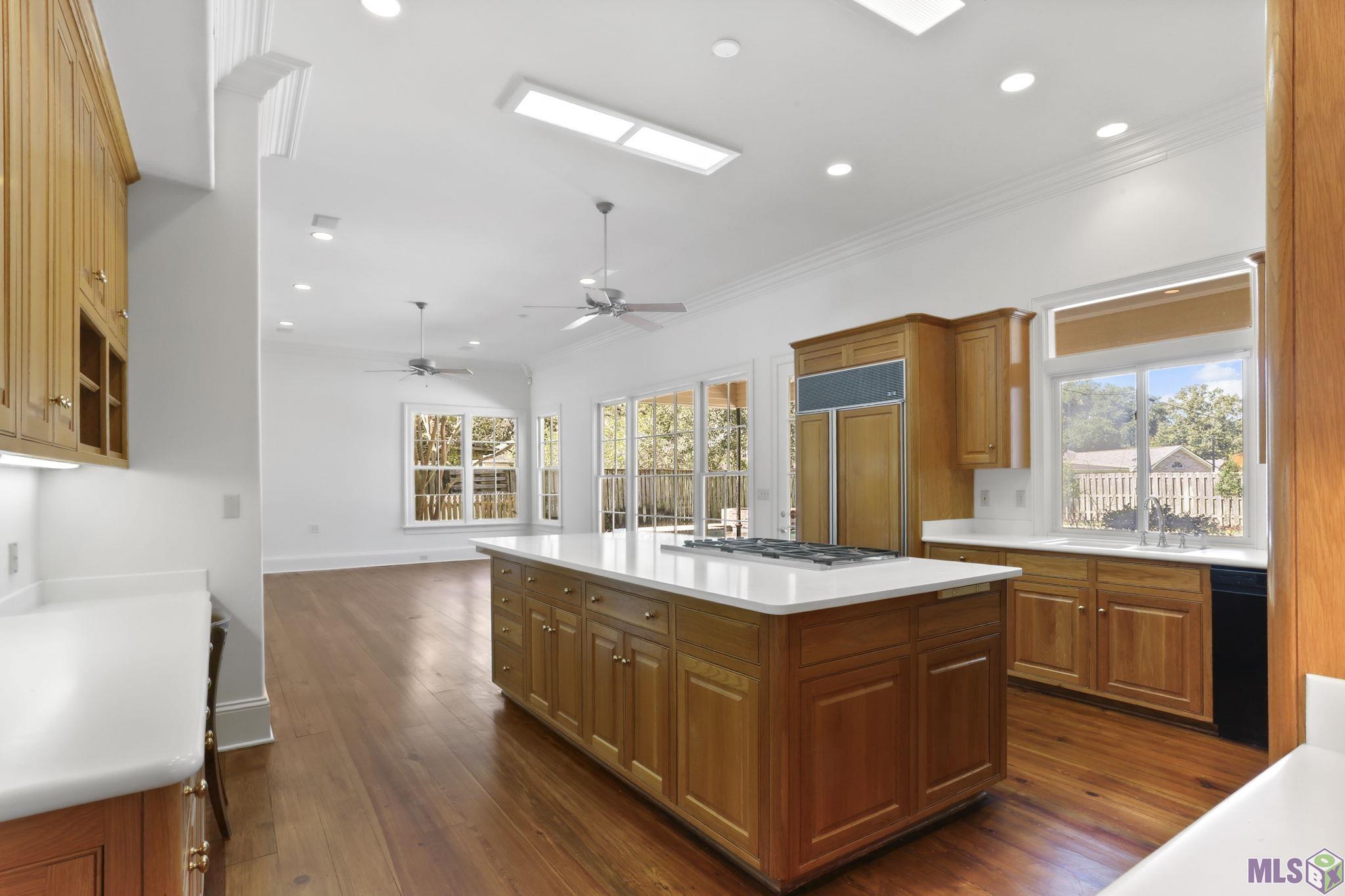 837 Myrtle View Drive Baton Rouge, LA 70810 - Photo 5 of 17