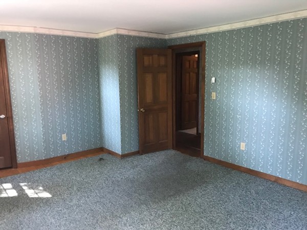 370 Winthrop Street Rehoboth, MA 02769 - Photo 15 of 22 an empty room with closet