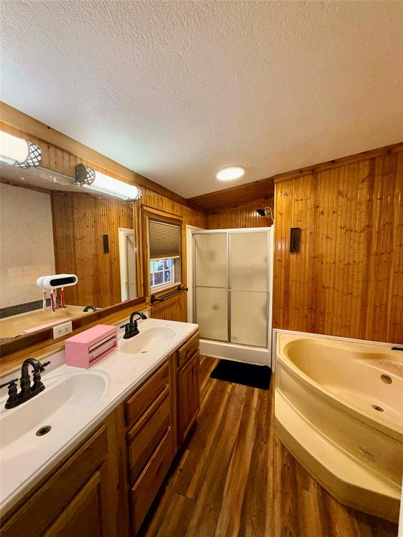 9416 Manning Ranch Road Eustace, TX 75124 - Photo 8 of 10