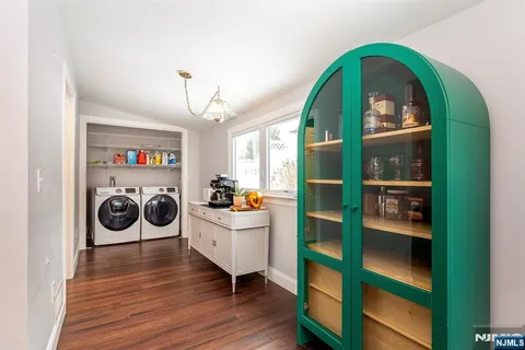 $533,800 | 19 Pinecrest Terrace, Wayne, NJ 07470